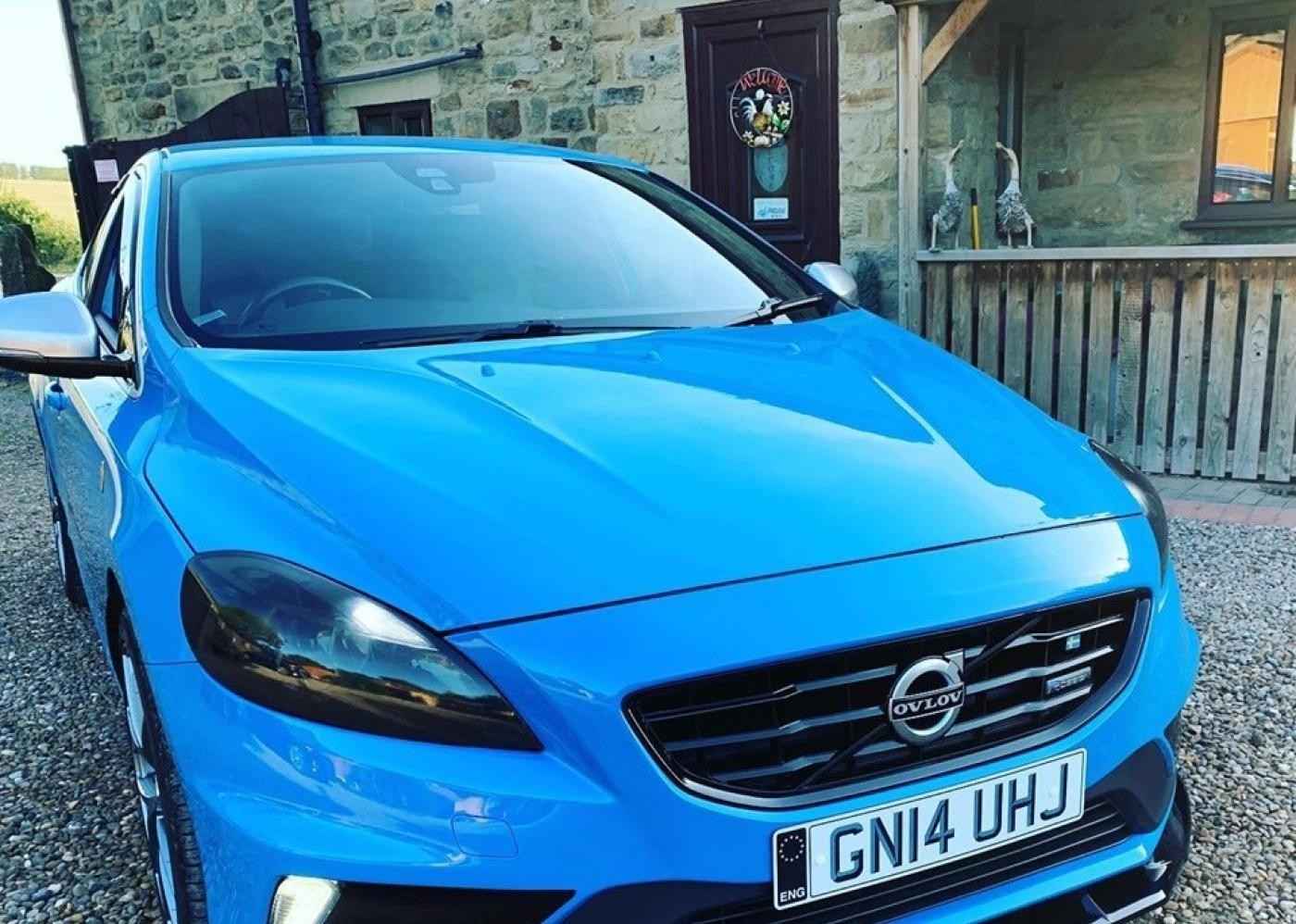 DTST UK Volvo V40 R-Design VR Front Bumper Lower Splitter Gloss Black 2012+