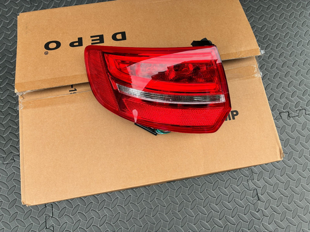 UK LT LED Lightbar Rear Lights Tail Lamps Audi A3 SB 8P 8PA 04-08 Red S3 LHD