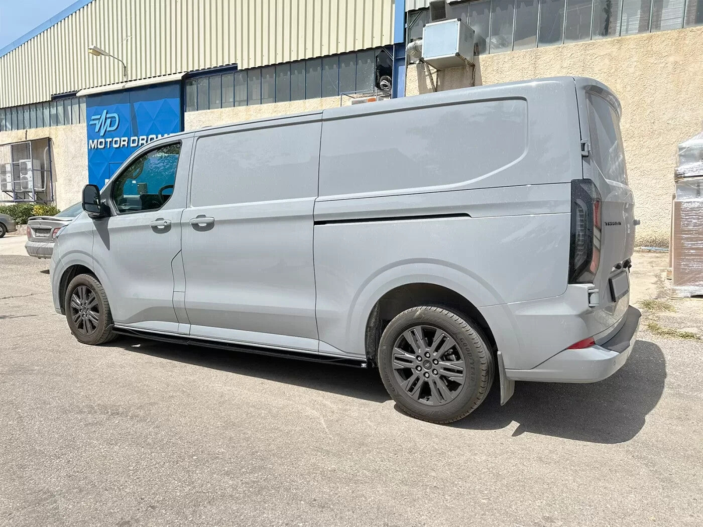 Motordrome Side Skirts Extensions V.2 Ford Transit Custom Mk2 L2 / VW T7 LWB