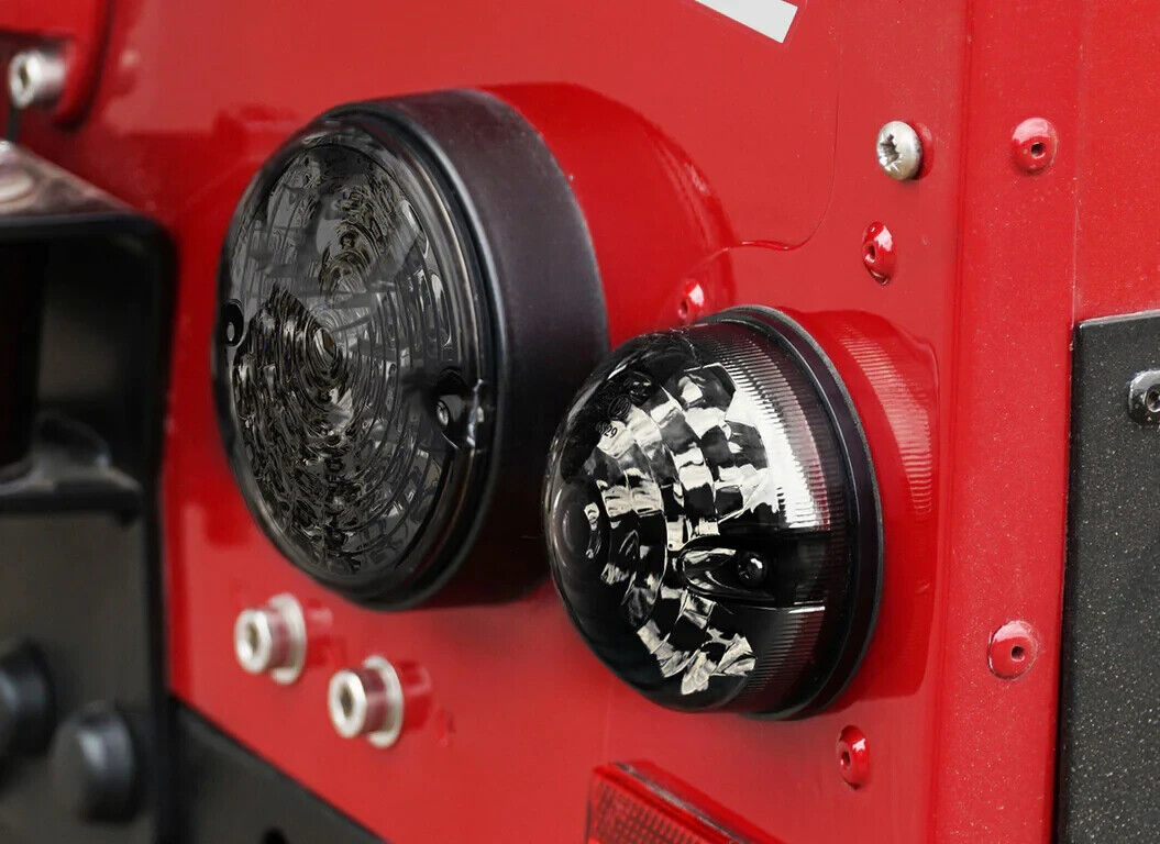 95mm NAS Rear LED Lamp Rear Lights Smoked Lens Kit Black Land Rover Defender LD