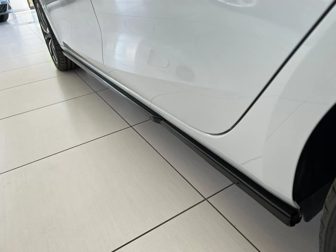 Motordrome Side Skirts Extensions Seat Leon Mk4 FR / Cupra Leon Gloss Black