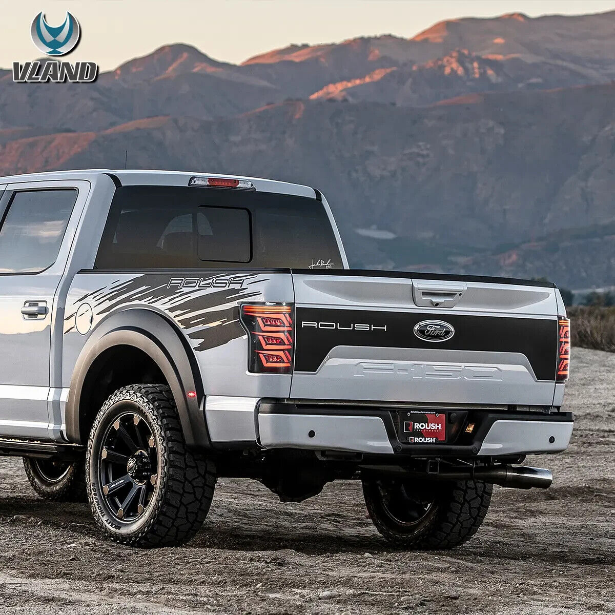 VLAND 15-20 Ford F150 13 P552 Lightbar LED DRL Rear Lights Tail Smoke DYNAMIC HD