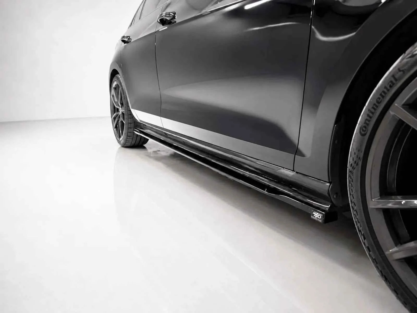 Motordrome Design Side Skirts Valance Skirt Extensions Volkswagen Golf Mk7 Facelift R / R-Line - Gloss Black