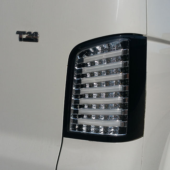 For VW T5 Transporter LED Rear Lights/Tail lights/Tail lamps Tailgate Clear Lens / Chrome Housing MK1